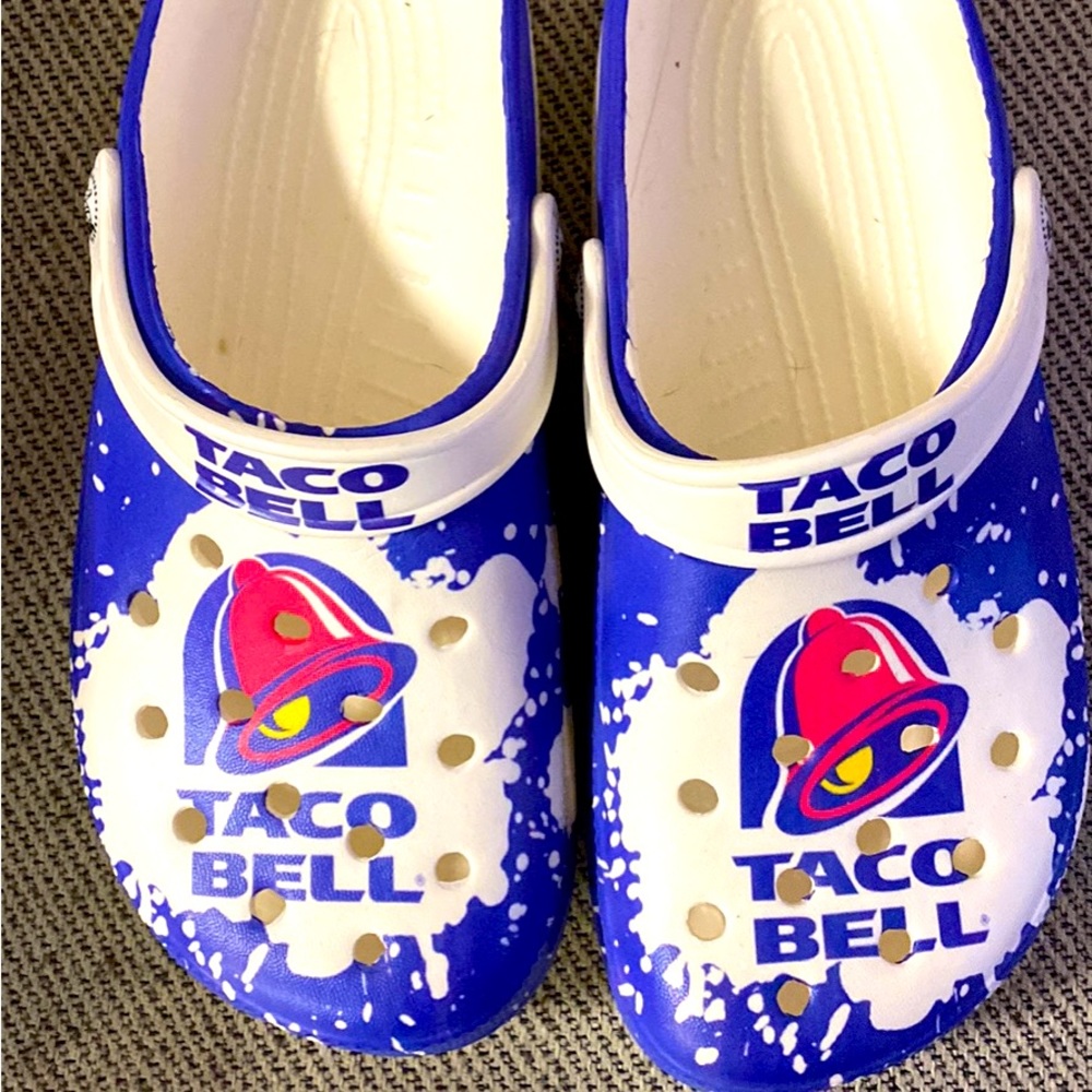 Tacobell “crocs”